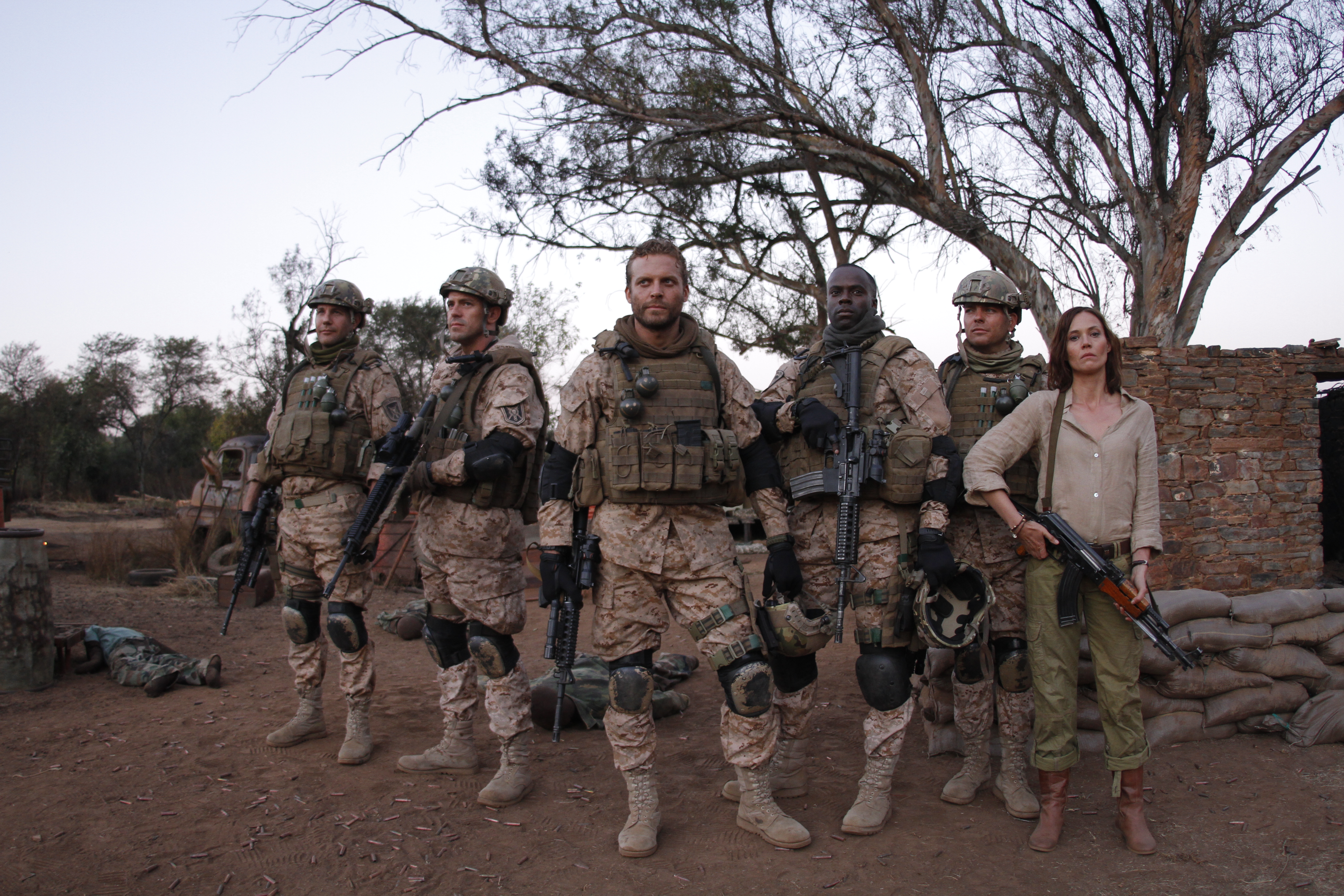 Still of Tom Sizemore, Langley Kirkwood, Aurélie Meriel, Lex Shrapnel and Eugene Khumbanyiwa in Seal Team Eight: Behind Enemy Lines (2014)