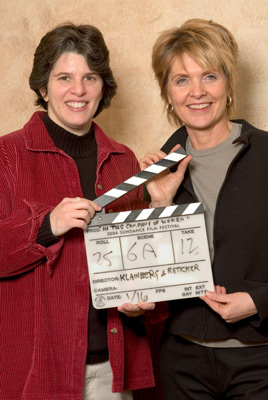 Lesli Klainberg and Gini Reticker at event of In the Company of Women (2004)