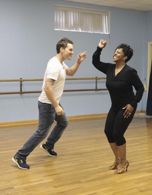 Still of Gladys Knight in Dancing with the Stars (2005)