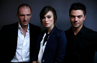 Ralph Fiennes, Keira Knightley and Dominic Cooper at event of The Duchess (2008)