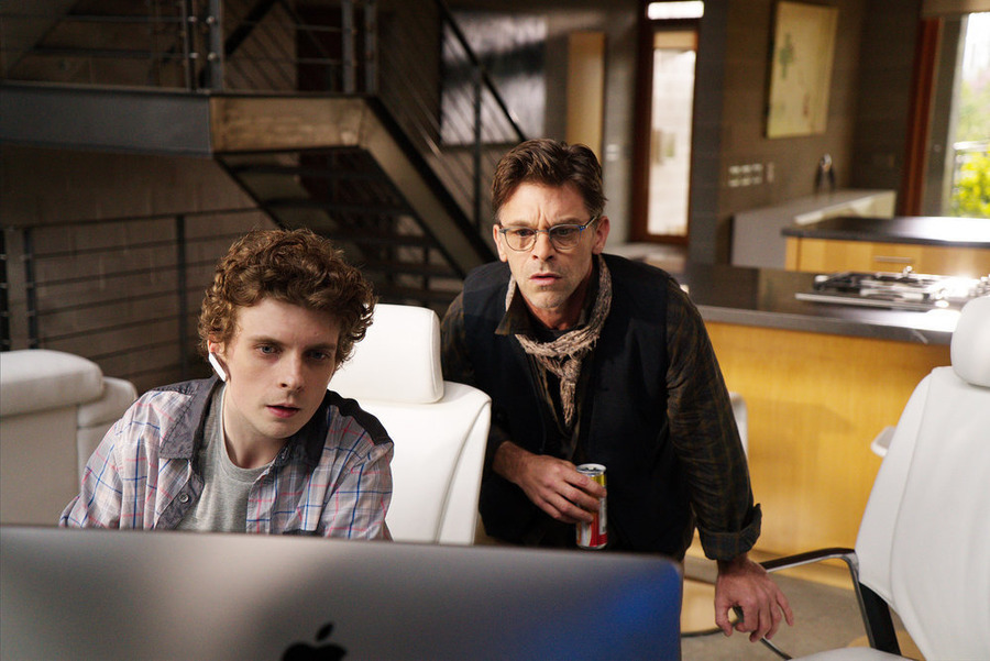 Still of Erik Knudsen and Ian Tracey in Continuum (2012)