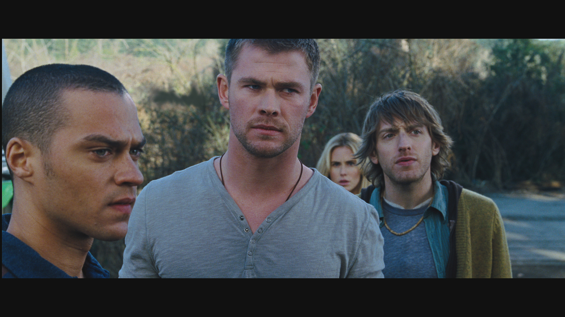 Still of Fran Kranz, Jesse Williams and Chris Hemsworth in Namas girios gludumoj (2012)