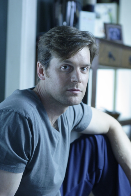 Still of Peter Krause in Civic Duty (2006)
