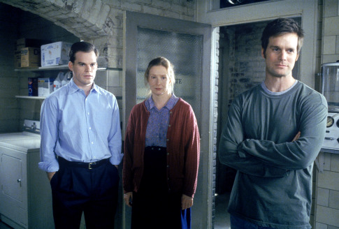 Still of Frances Conroy, Michael C. Hall and Peter Krause in Sesios pedos po zeme (2001)