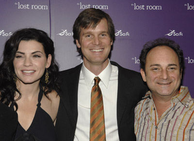 Julianna Margulies, Kevin Pollak and Peter Krause at event of The Lost Room (2006)