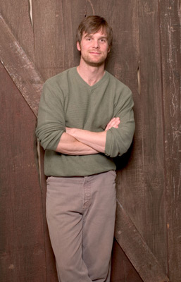 Peter Krause at event of We Don't Live Here Anymore (2004)