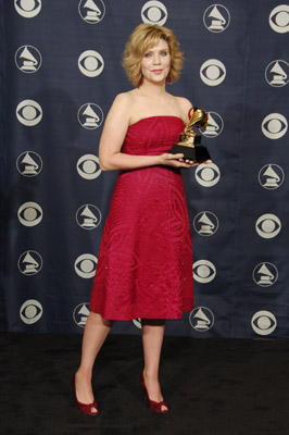 Alison Krauss at event of The 48th Annual Grammy Awards (2006)
