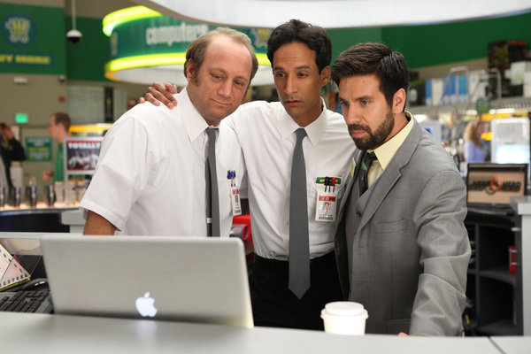 Still of Scott Krinsky, Joshua Gomez and Danny Pudi in Cakas (2007)