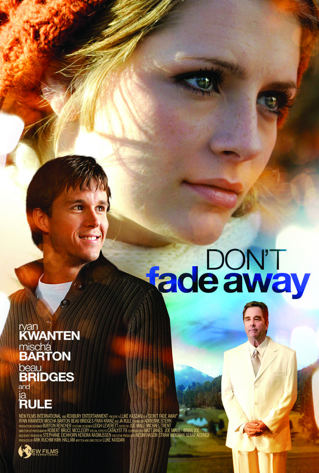 Mischa Barton and Ryan Kwanten in Don't Fade Away (2010)