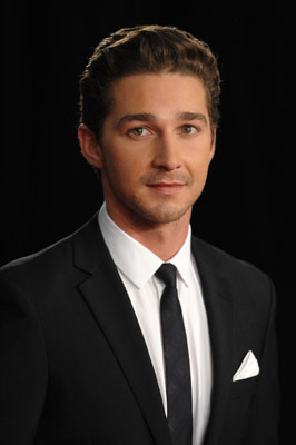 Shia LaBeouf at event of Volstrytas: pinigai nesnaudzia (2010)