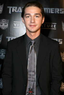 Shia LaBeouf at event of Transformers (2007)