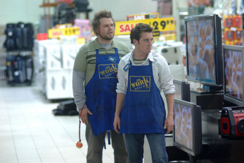 Still of Bret Harrison and Tyler Labine in Reaper (2007)