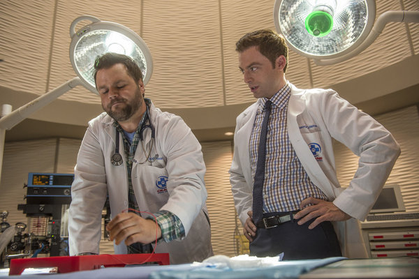 Still of Justin Kirk and Tyler Labine in Animal Practice (2012)