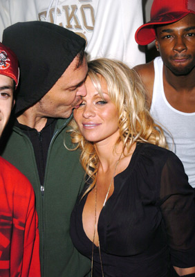 Pamela Anderson and David LaChapelle at event of Rize (2005)