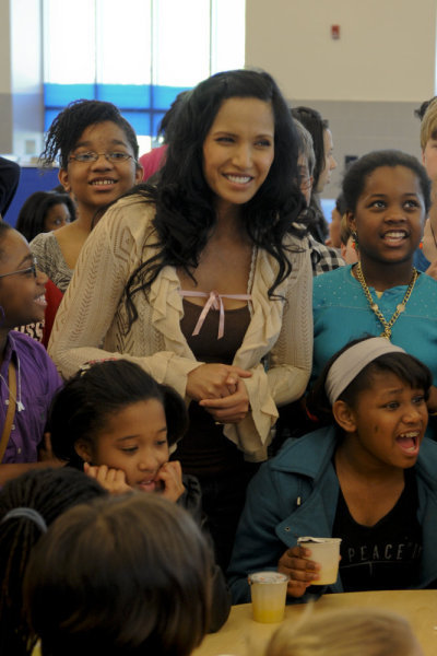 Still of Padma Lakshmi in Top Chef (2006)