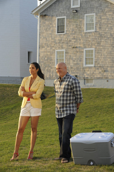 Still of Padma Lakshmi and Tom Colicchio in Top Chef (2006)