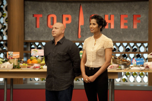 Still of Padma Lakshmi and Tom Colicchio in Top Chef (2006)