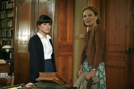 Juliette Lamboley in Le lien (2007) with Marthe Keller