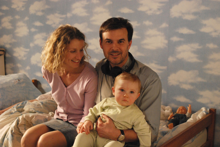 Still of Alexandra Lamy and François Ozon in Ricky (2009)