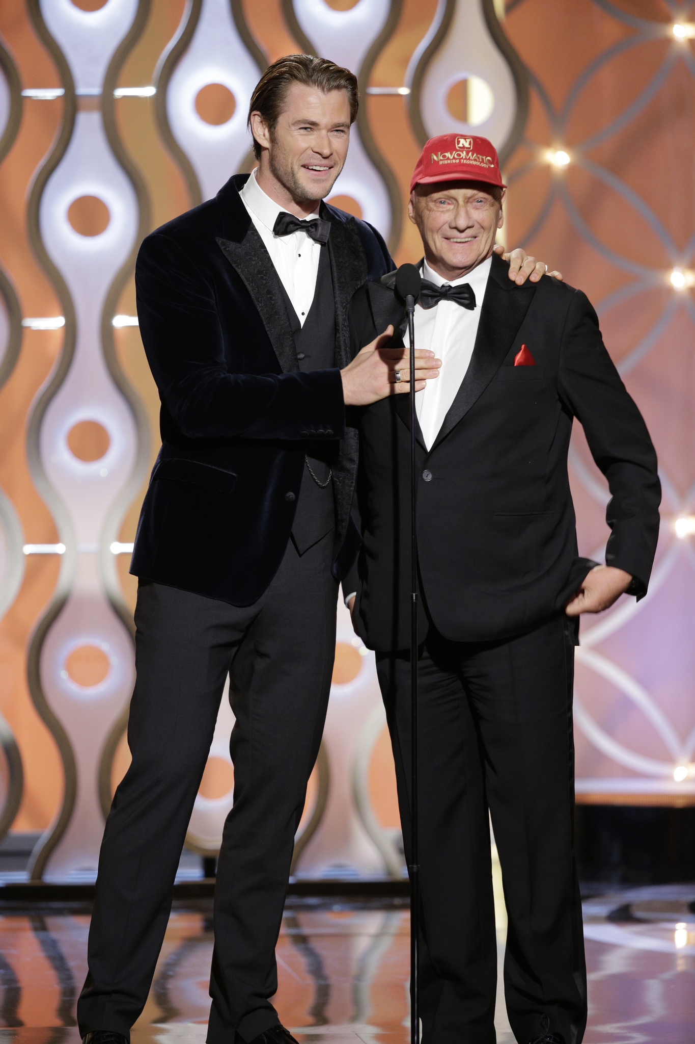 Niki Lauda and Chris Hemsworth at event of 71st Golden Globe Awards (2014)