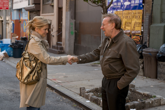 Still of Alexandra Wentworth and Steve Landesberg in Head Case (2007)