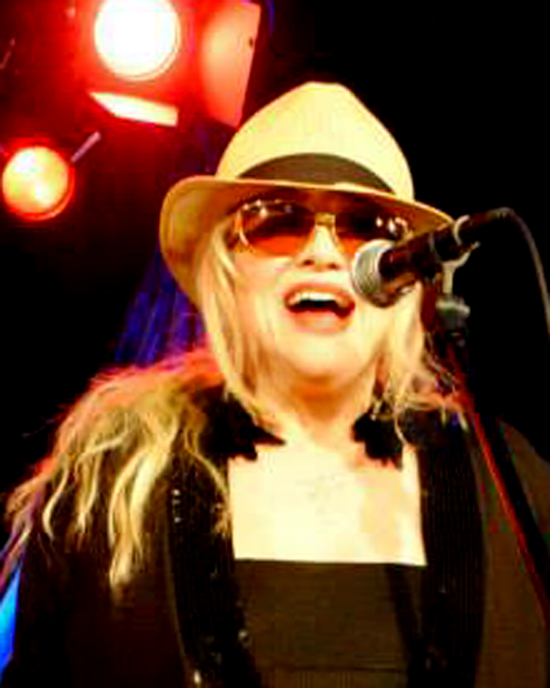 Suze Lanier-Bramlett 