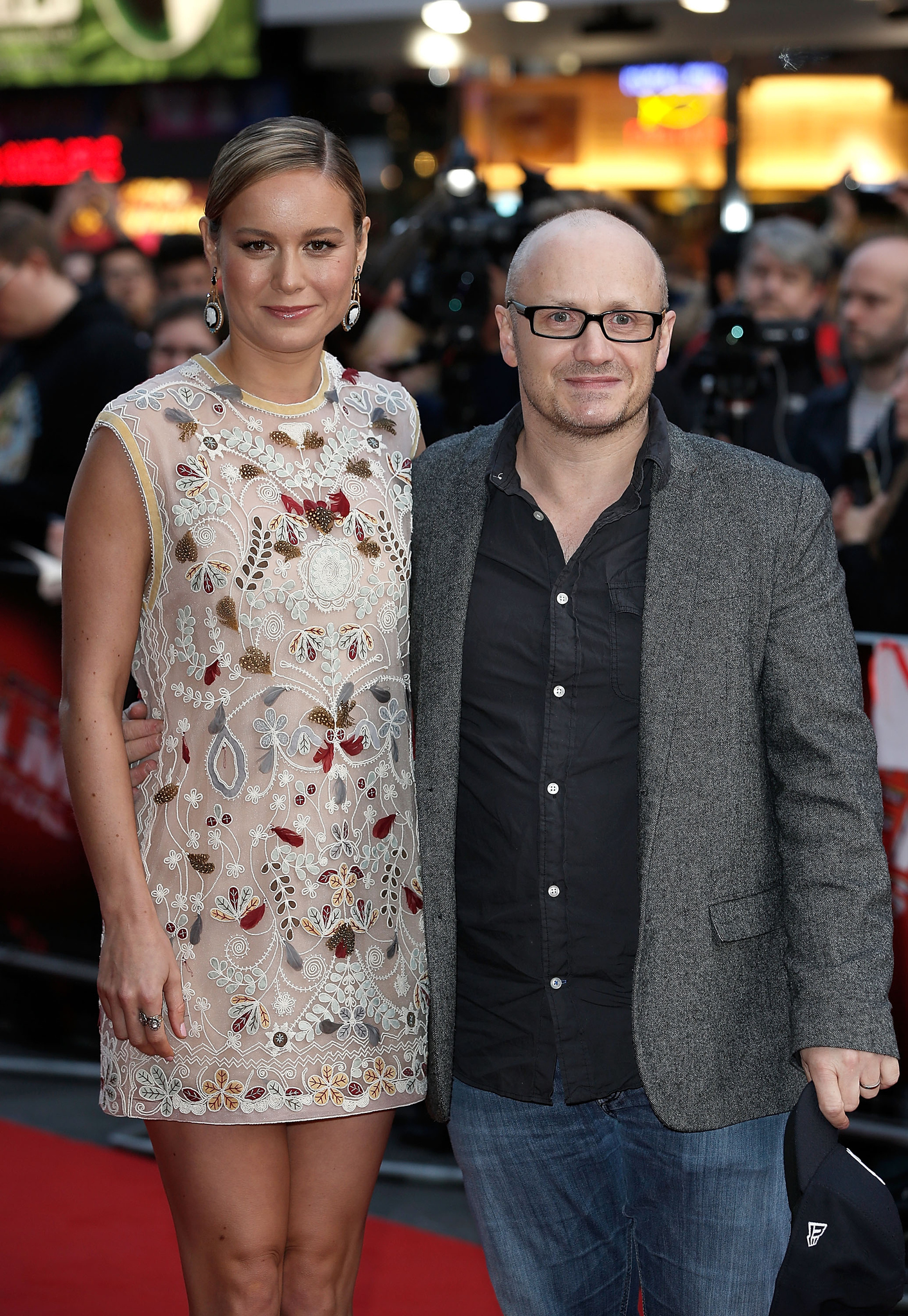 Brie Larson and Lenny Abrahamson at event of Room (2015)