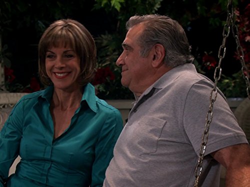 Still of Wendie Malick and Dan Lauria in Hot in Cleveland (2010)