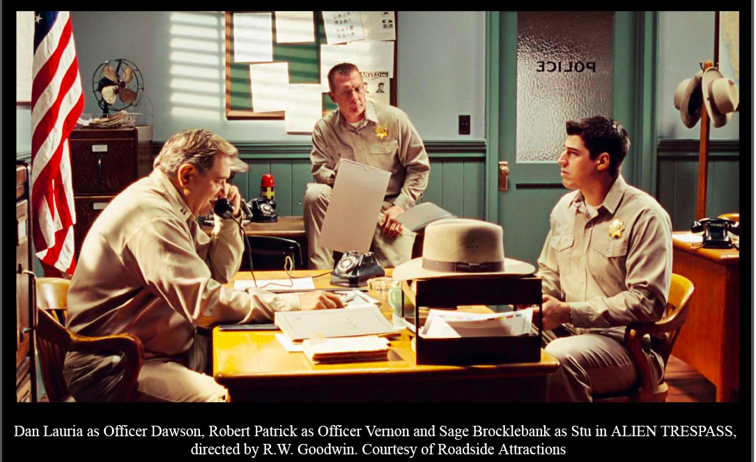 Robert Patrick, Dan Lauria and Sage Brocklebank in Alien Trespass (2009)