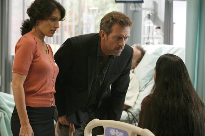 Still of Hugh Laurie and Lisa Edelman in Hausas (2004)
