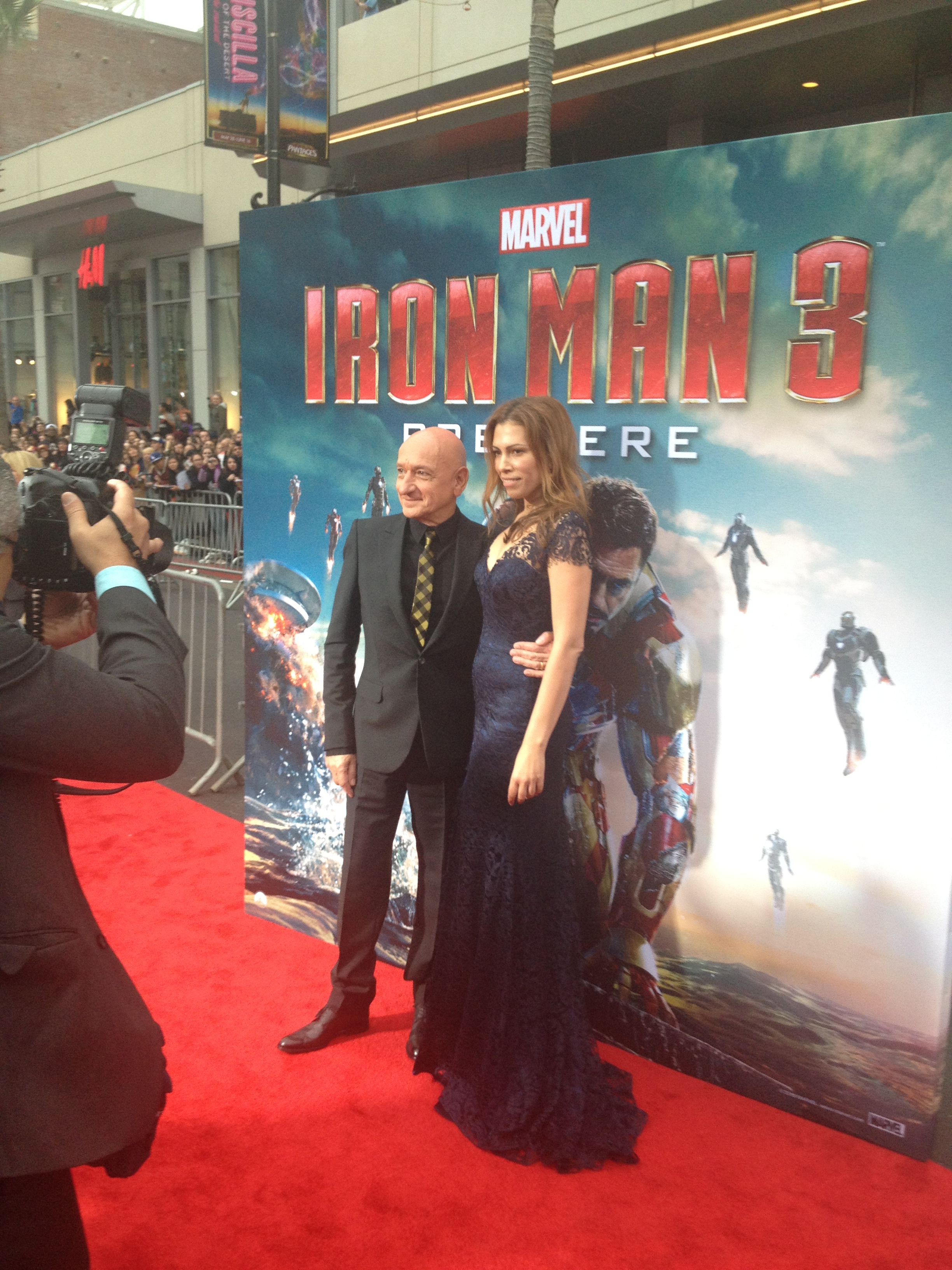 IRON MAN 3 World Premiere Red Carpet