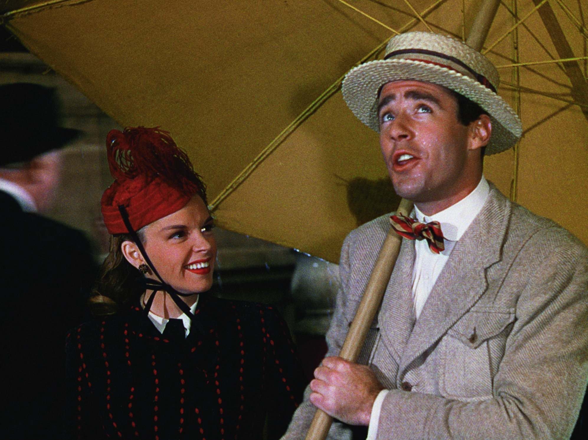 Still of Judy Garland and Peter Lawford in Easter Parade (1948)