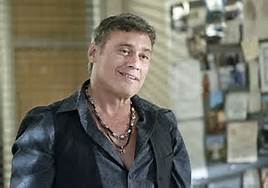 Steven Bauer as Avi in Ray Donovan. Costumes designed by Christopher Lawrence
