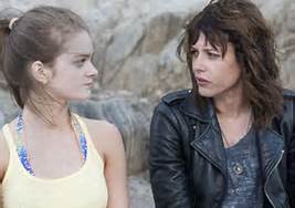 Kerris Dorsey as Bridget Katherine Moennig as Lena in Ray Donovan. Costumes designed by Christopher Lawrence