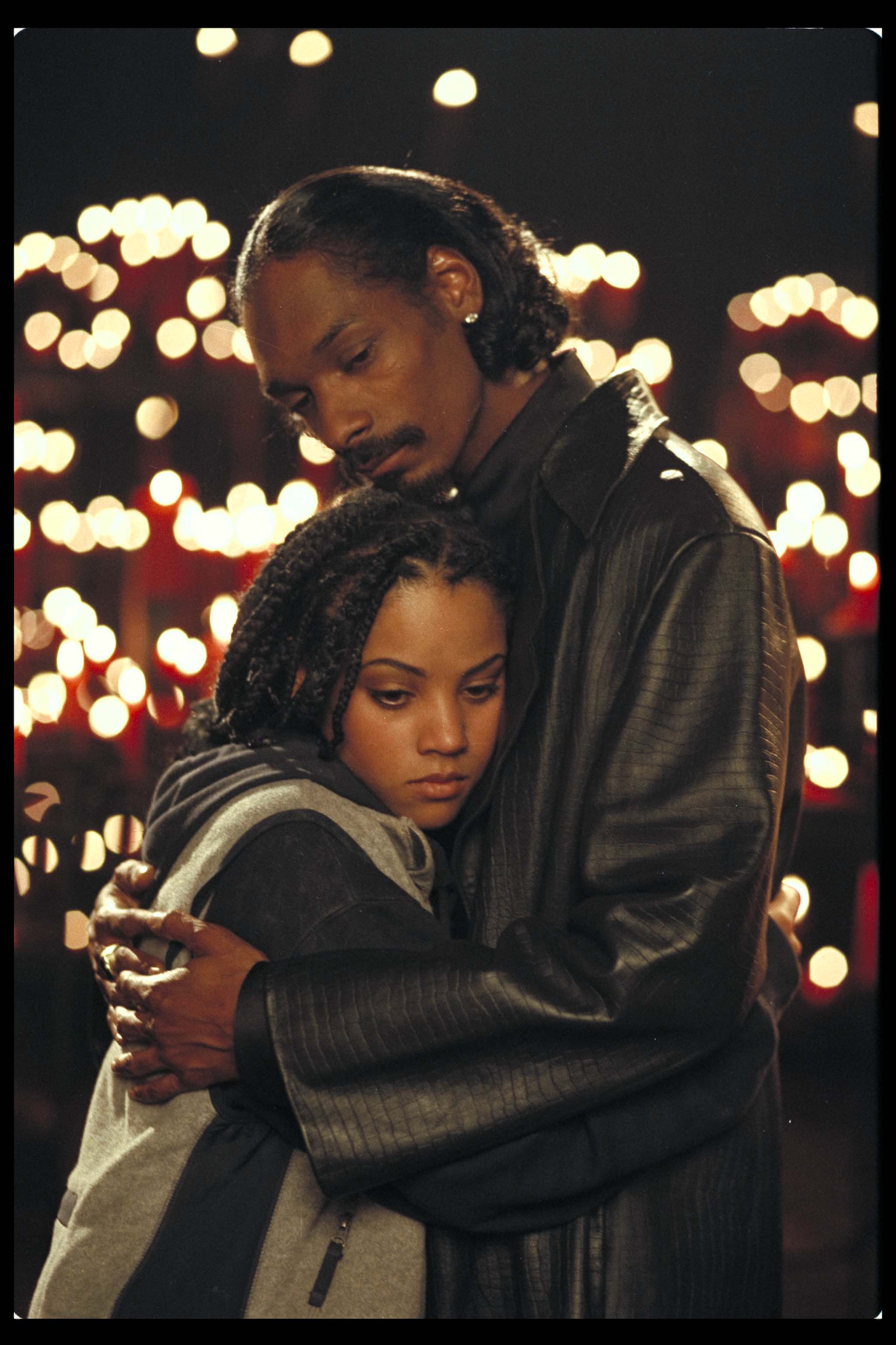 Still of Snoop Dogg and Bianca Lawson in Bones (2001)