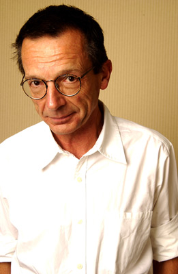 Patrice Leconte at event of L'homme du train (2002)