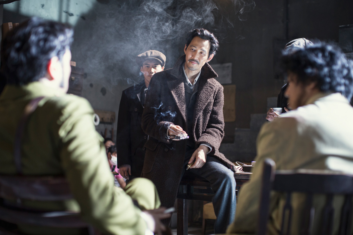 Still of Jung-jae Lee in Assassination (2015)