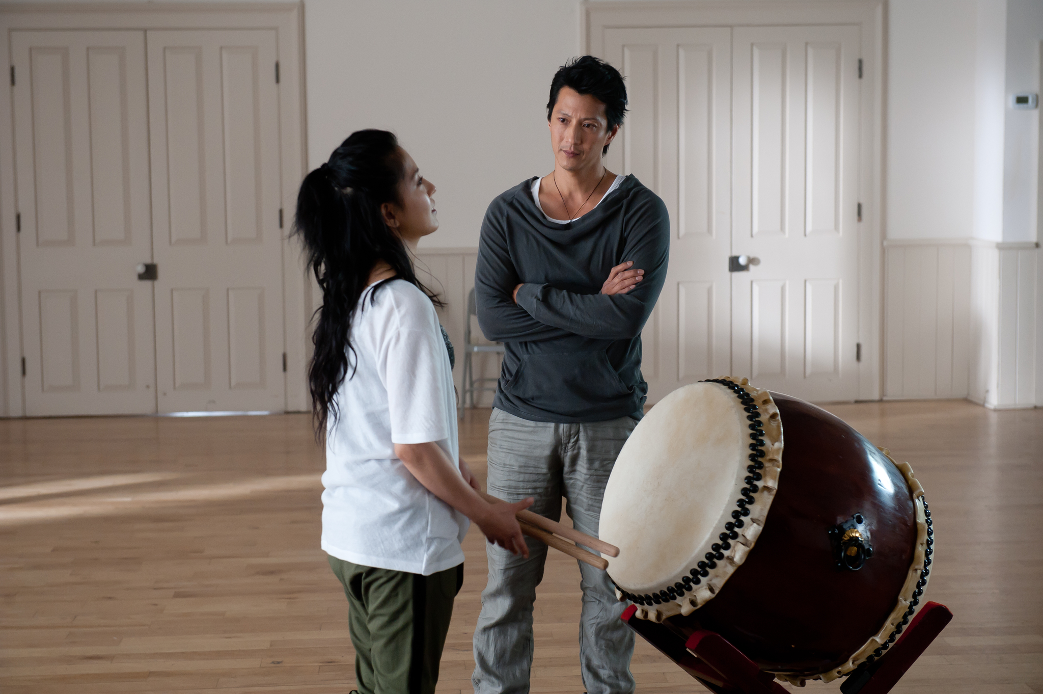 Still of Will Yun Lee and BoA in Zenk pirmaji zingsni (2013)