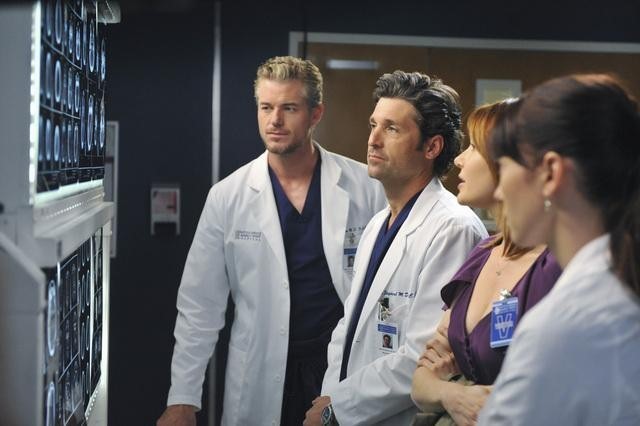 Still of Patrick Dempsey, Eric Dane, Chyler Leigh and Holley Fain in Grei anatomija (2005)