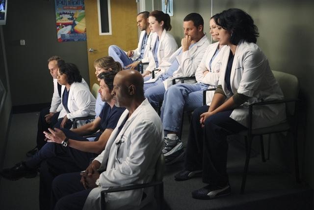 Still of Patrick Dempsey, Sarah Drew, Chyler Leigh, Ellen Pompeo, Chandra Wilson and James Pickens in Grei anatomija (2005)