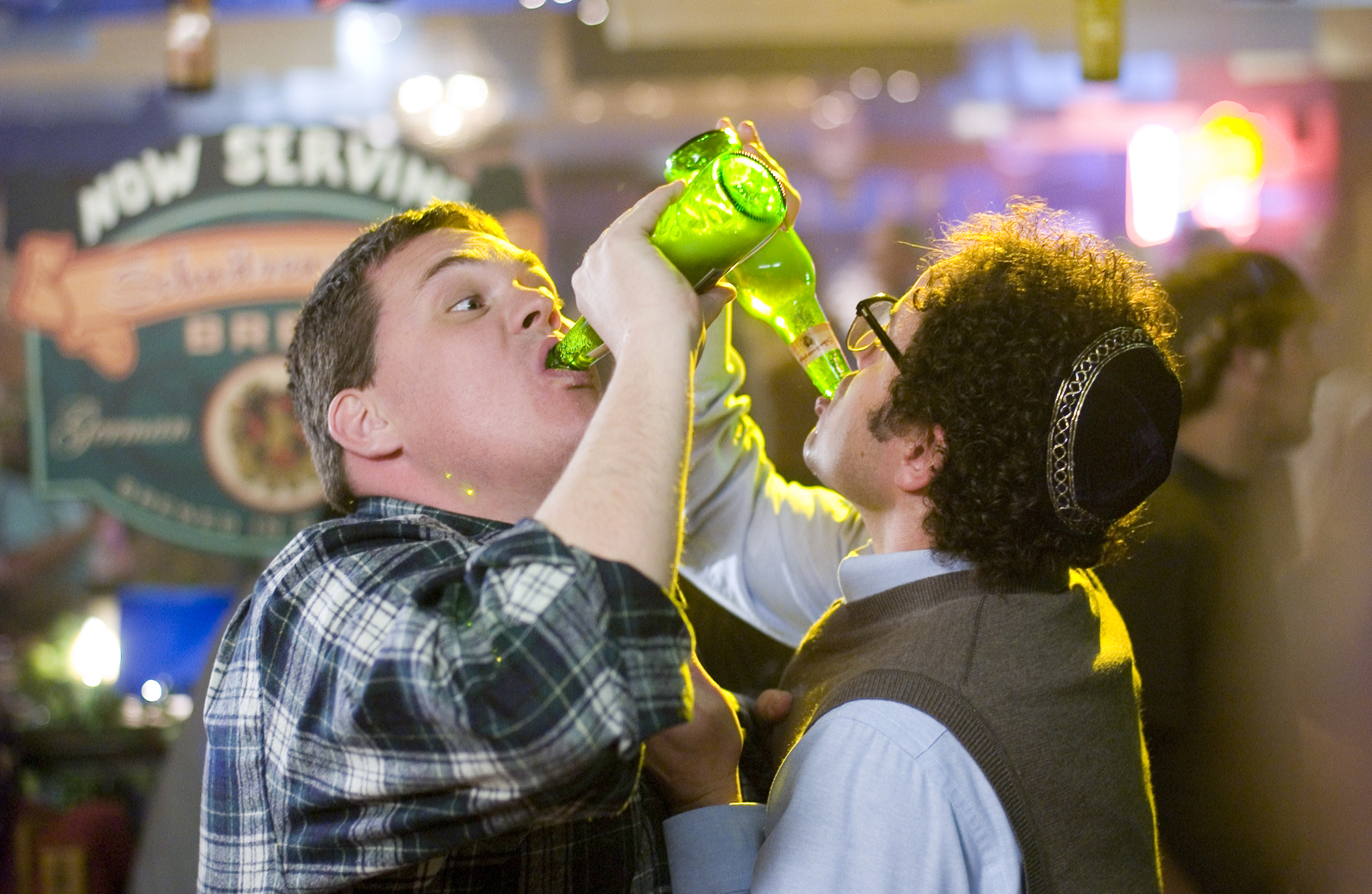 Still of Kevin Heffernan and Steve Lemme in Beerfest (2006)