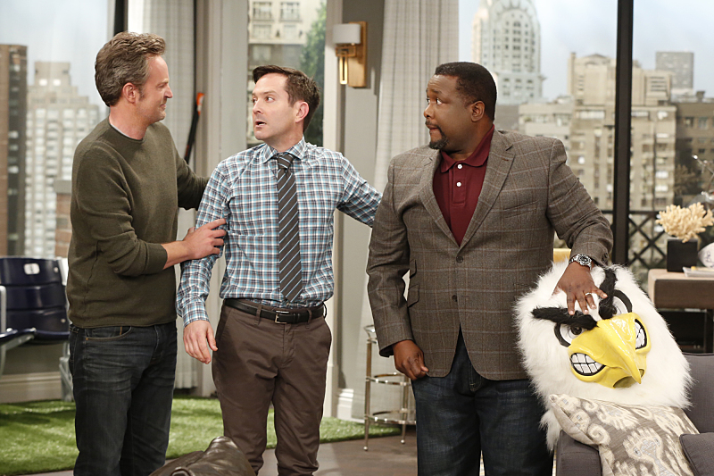 Still of Matthew Perry, Thomas Lennon and Wendell Pierce in The Odd Couple (2015)