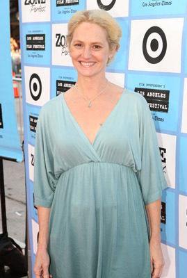 Melissa Leo at event of Paper Man (2009)