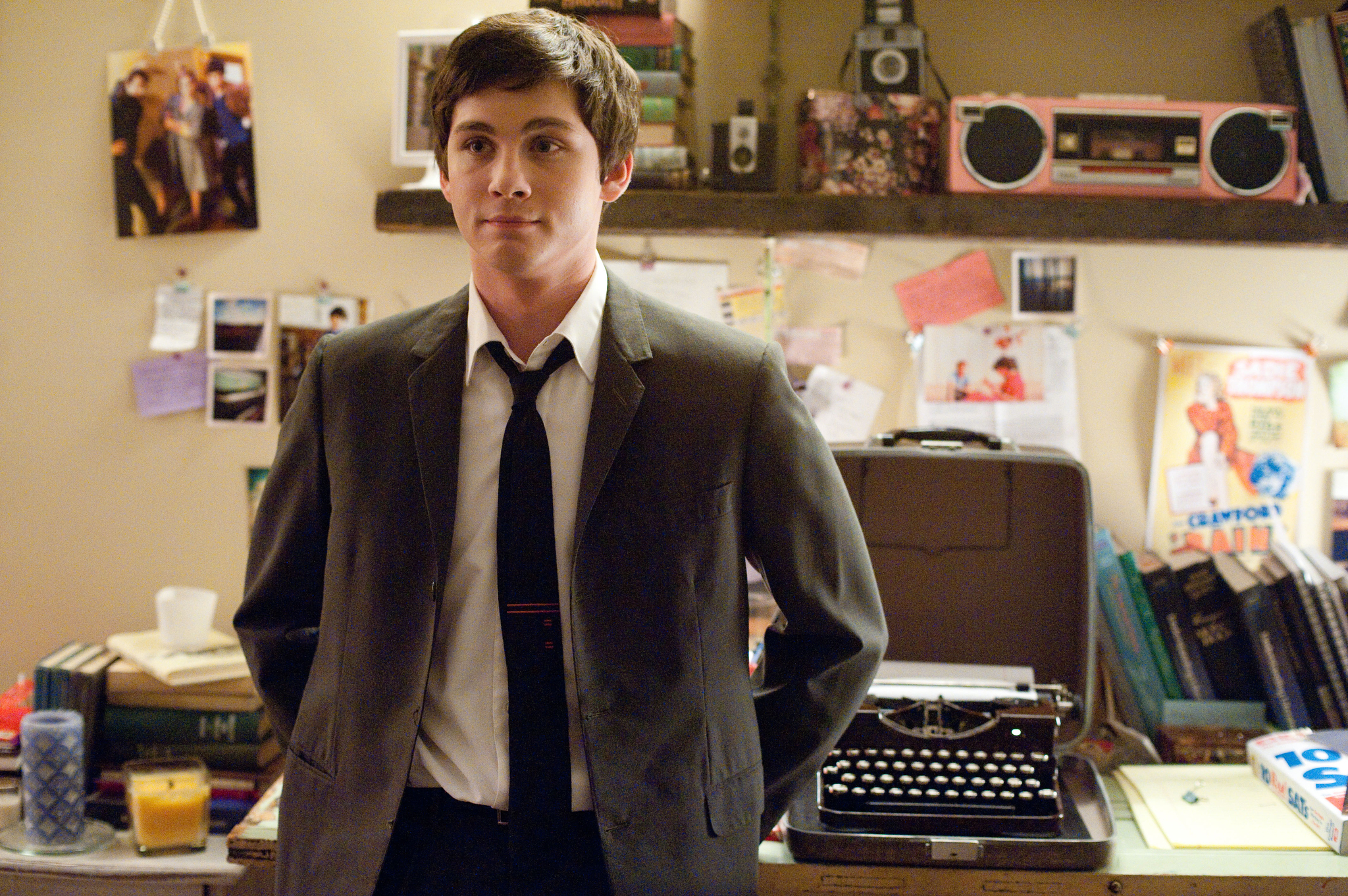 Still of Logan Lerman in The Perks of Being a Wallflower (2012)