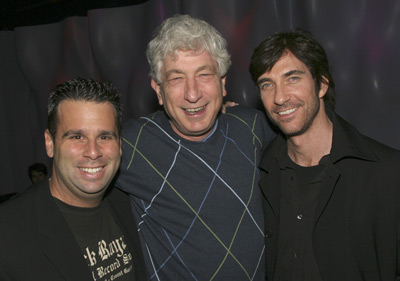 Dylan McDermott, Randall Emmett and Avi Lerner at event of The Tenants (2005)