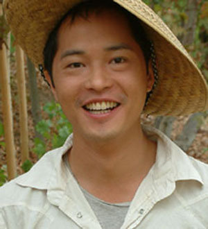 Ken Leung in Saw (2004)