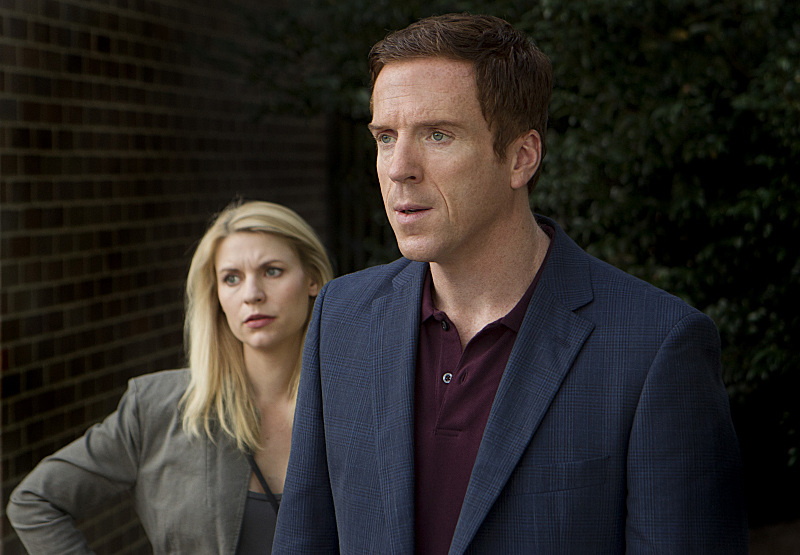 Still of Claire Danes and Damian Lewis in Tevyne (2011)