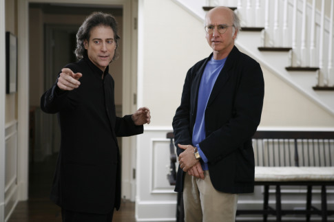 Still of Larry David and Richard Lewis in Curb Your Enthusiasm (1999)