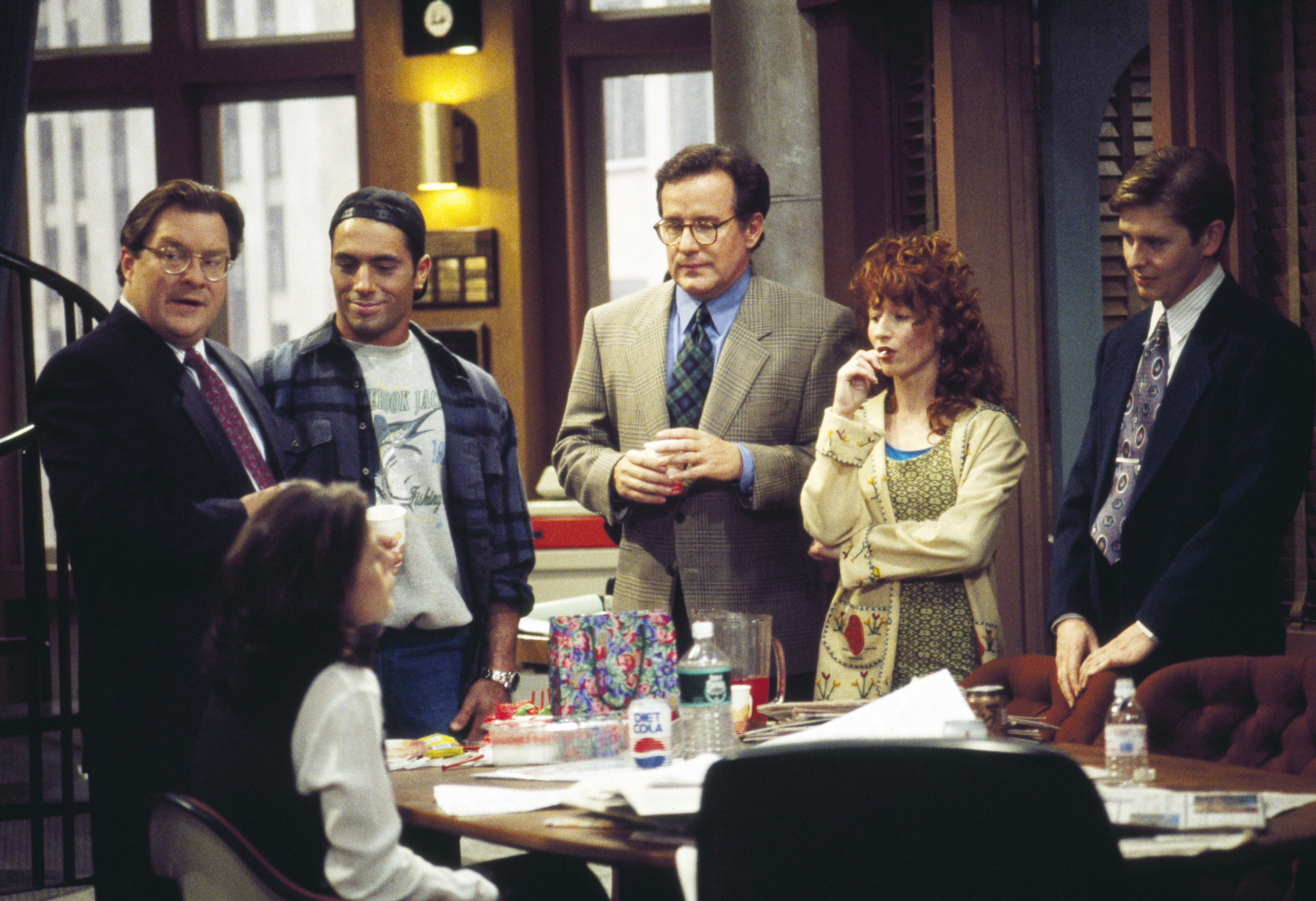 Still of Dave Foley, Maura Tierney, Phil Hartman, Vicki Lewis, Joe Rogan and Stephen Root in NewsRadio (1995)