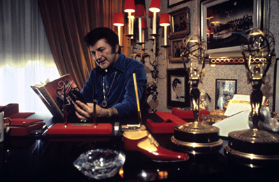 Lee Liberace at his Los Angeles home